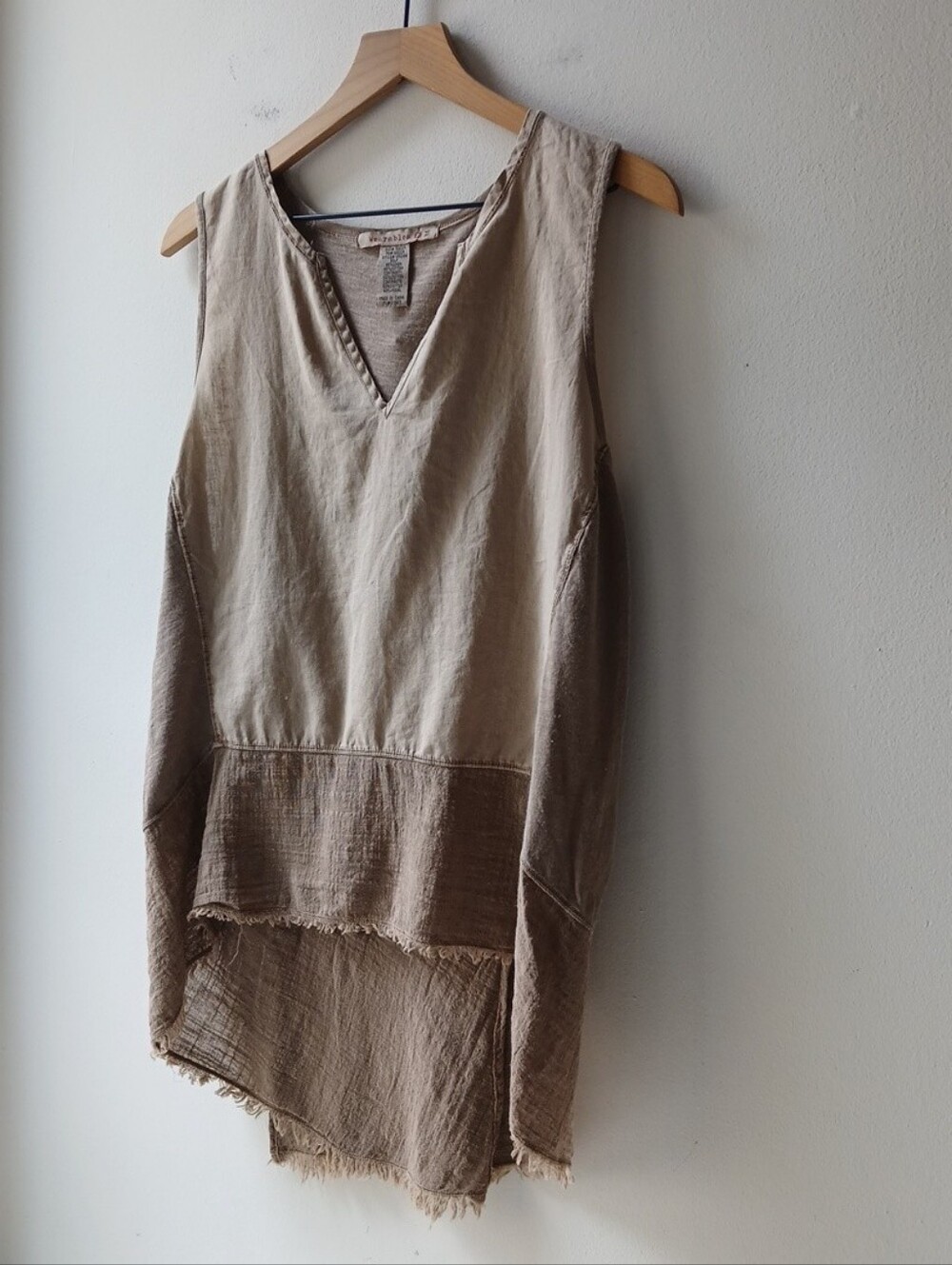 Wearables Linen Cotton V-Neck Sleeveless Tank Top Brown Women's Medium - Picture 2 of 5